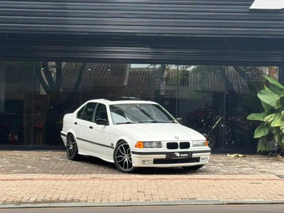 BMW 325i 2.5 SEDAN 24V GASOLINA 4P AUTOMÁTICO